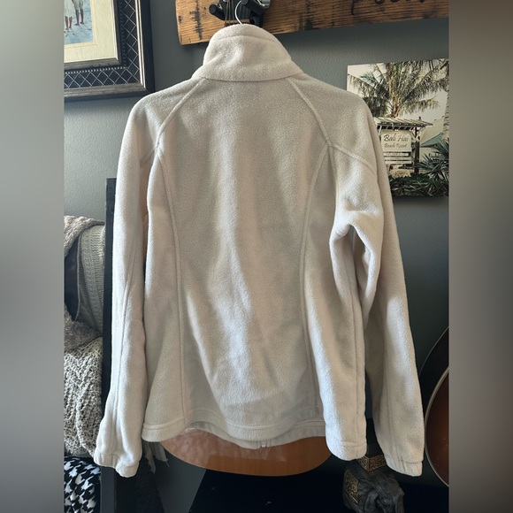 Columbia Women's Off-White Fleece Jacket - Picture 4 of 4